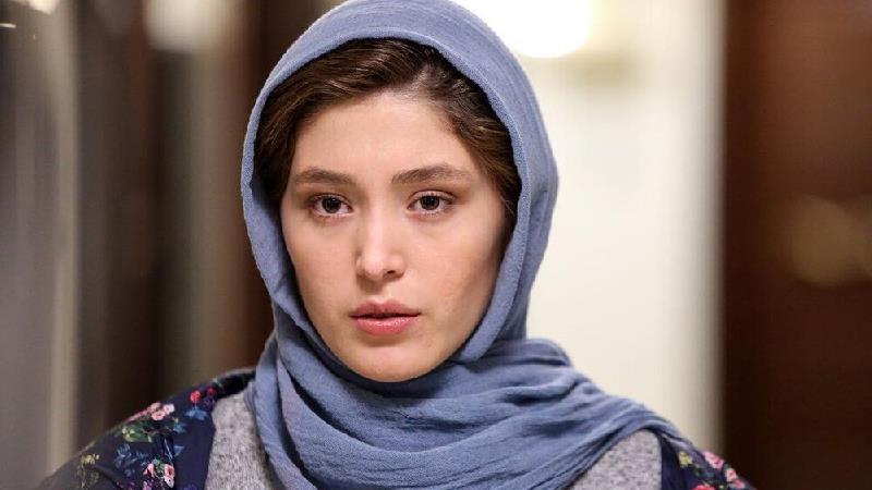 فرشته حسینی، بازیگر نقش لیلا در سریال قورباغه کیست