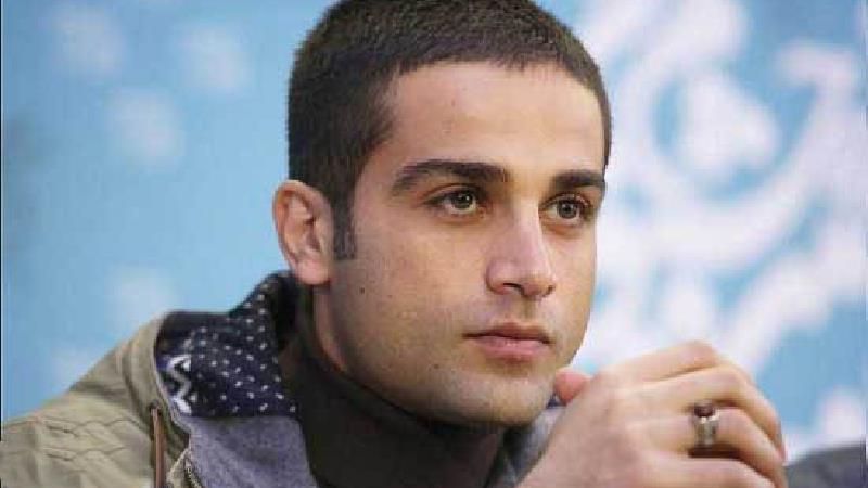 بیوگرافی آرمان درویش بازیگر نقش البرز در سریال ملکه گدایان