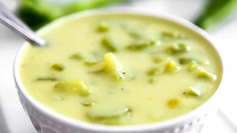 سوپ کرفس را چه طور درست کنیم