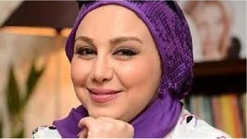 عکسی از بهنوش بختیاری قبل از عمل بینی