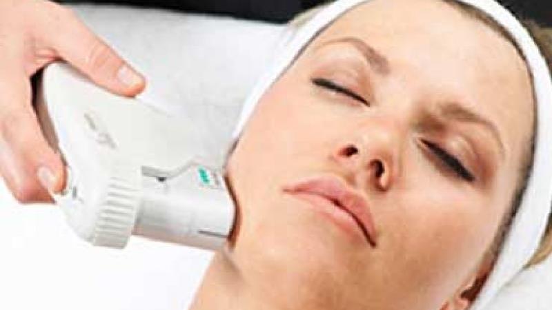 مزایا و معایب هایفوتراپی برای جوان سازی پوست چیست