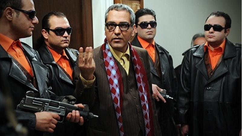 ساعت پخش و تکرار سریال مرد هزار چهره از شبکه آی فیلم