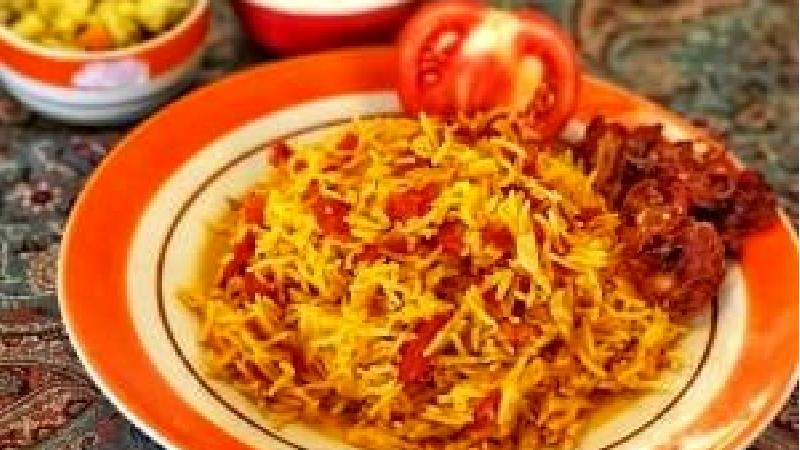 دمی گوجه خوشمزه با سیب زمینی؛ طرز تهیه و فوت و فن ها