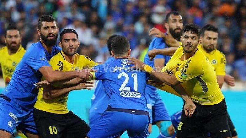 گارد بسته محمود فکری، گارد باز نویدکیا