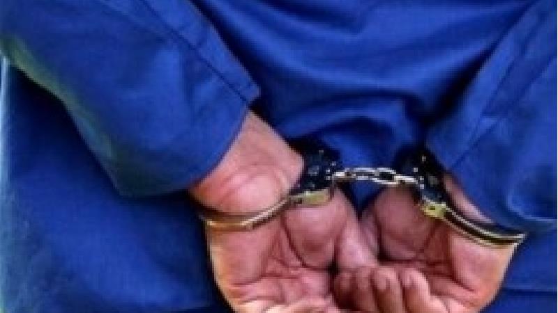 خواستگاری همزمان پسر شیاد از 10 دختر