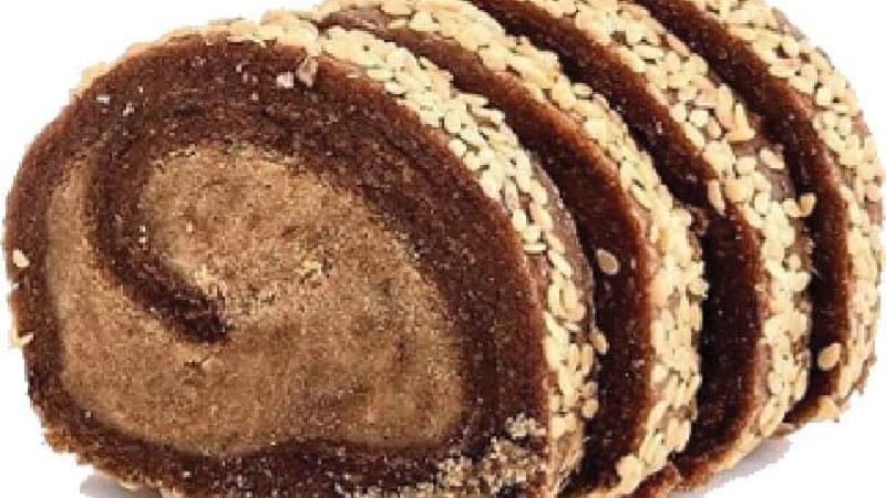 رولت خرما با بیسکویت پتی بور را چطور درست کنیم