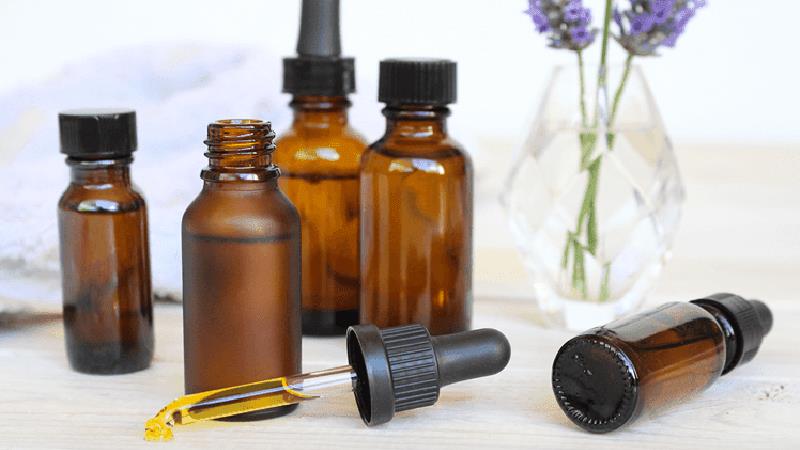 روغن‌ های خراطین، شتر مرغ و مار و عقرب چه خاصیت هایی دارند