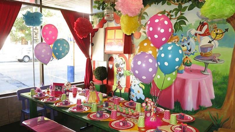 چگونه برای بچه ها جشن تولد خاص و متفاوت بگیریم