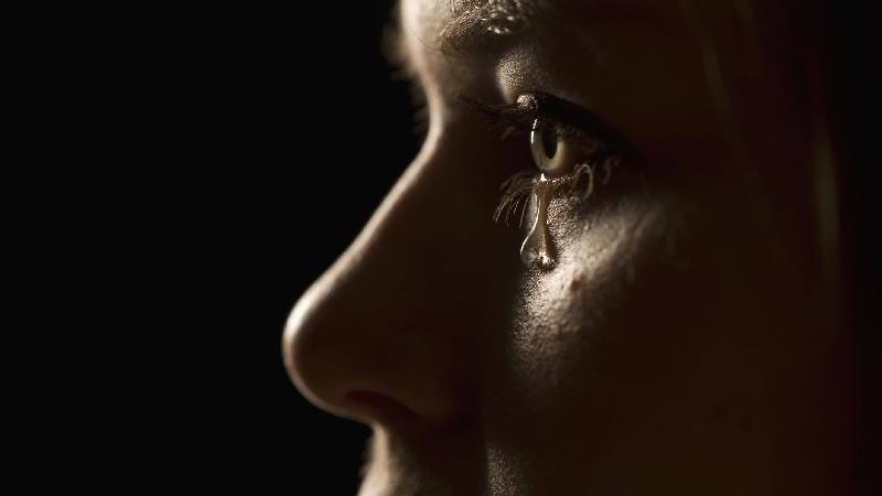 عشق آتشین زندگی دختر 16 ساله را تباه کرد