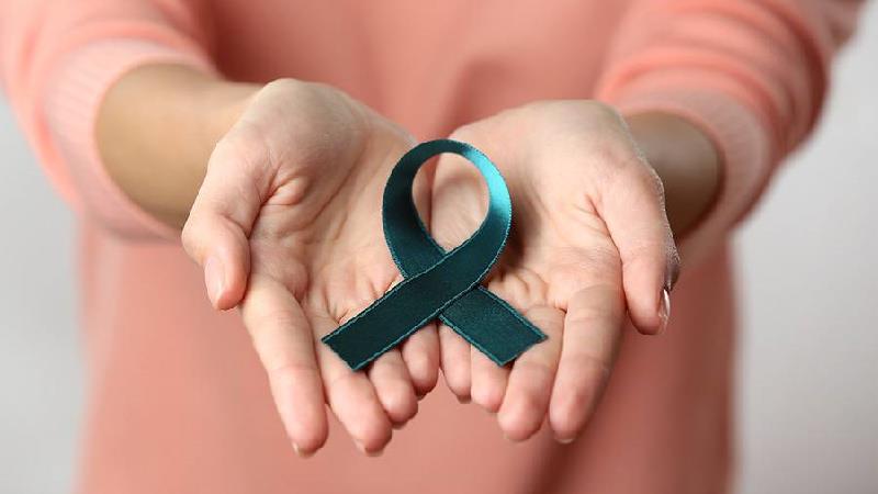 چگونه بفهمیم مشکوک به سرطان تخمدان هستیم