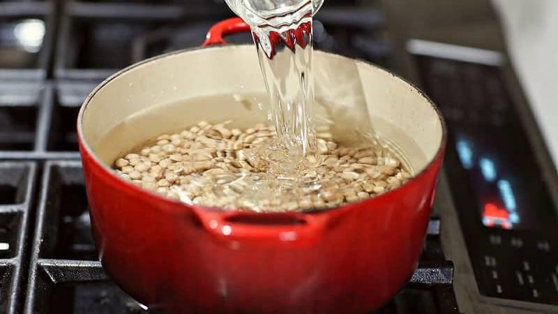 بهترین روش پخت حبوبات دیرپز بدون نفخ