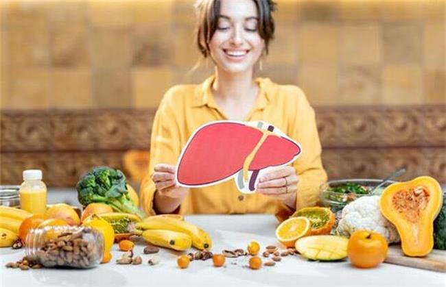 برای سم زدایی و پاکسازی کبد چی بخوریم