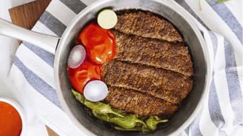 چه کار کنیم کباب تابه ای سفت و خشک نشود