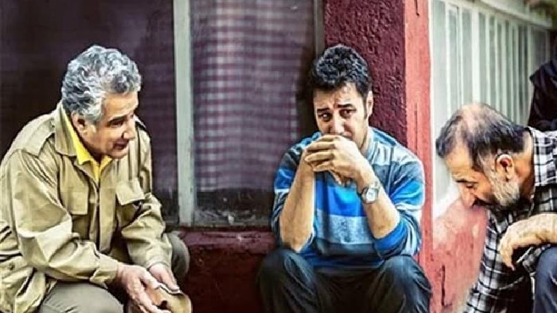 ساعت پخش و تکرار سریال دردسرهای عظیم از شبکه آی فیلم + تعداد قسمت ها