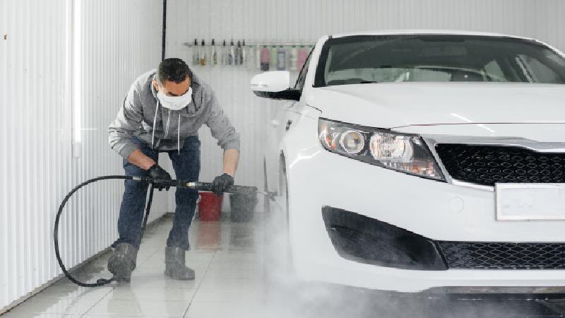 کارواش سیار در محل؛ آنلاین سفارش بدهید