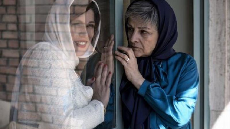 معرفی کامل فیلم آبجی؛ بازیگران و خلاصه داستان