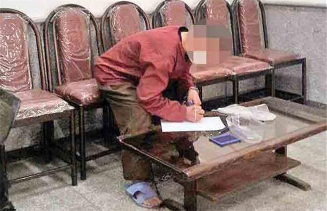 کشتن برادر فقط  به خاطر جا به جا کردن قفس قنار‌ی