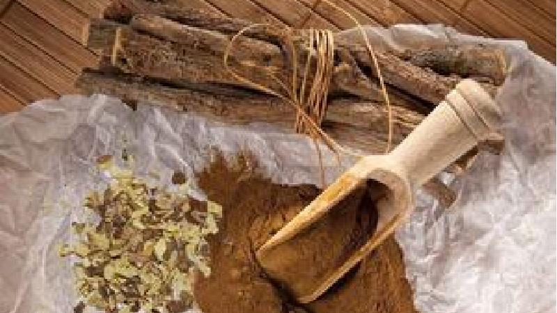 ریشه شیرین بیان برای چی خوب است؛ از معده و سرفه تا پوست و مو