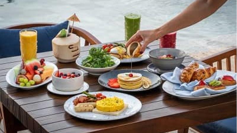 صبحانه مناسب برای مزاج های گرم و خشک و  سرد و تر