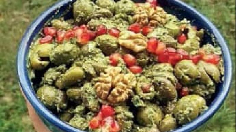 طرز تهیه زیتون پرورده گیلانی؛ فوری و رستورانی
