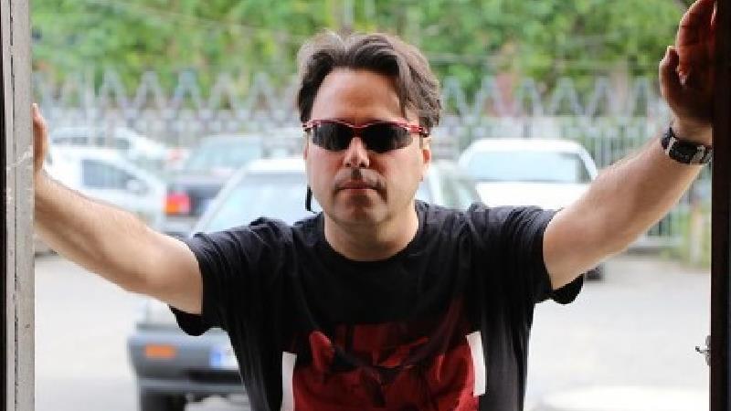 بیوگرافی جواد مولانیا بازیگر نقش روزبه در سریال هم سایه