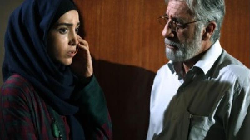 داستان سریال سقوط یک فرشته، تعداد قسمت ها و ساعت پخش و تکرار از شبکه آی فیلم