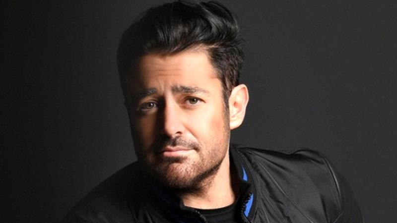 محمدرضا گلزار؛ پشت پرده ها و حاشیه ها