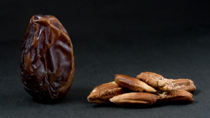 هسته خرما برای چی خوب است؛ از لاغری تا دیابت