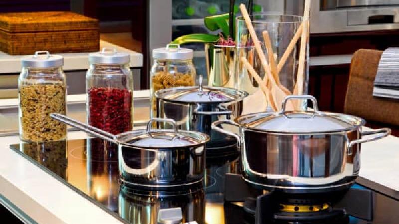 راهنمای خرید اینترنتی انواع قابلمه، ماهیتابه و لوازم پخت و پز