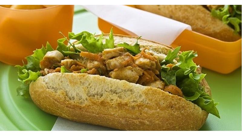 مرغ کاری هندی با قارچ و خامه؛ طرز تهیه کامل