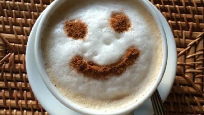 کاپوچینو را با چی و کی بخوریم