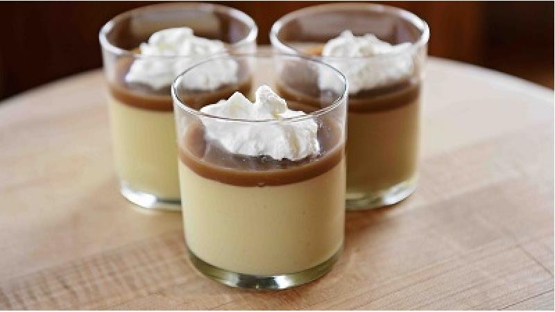 طرز تهیه 4 نوع پودینگ مجلسی؛ شکلاتی، وانیلی، موزی و ژله ای