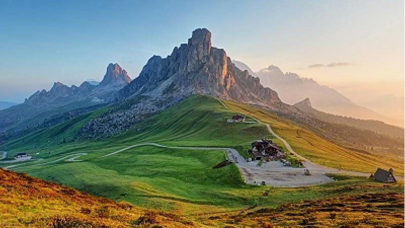 کوه قاف کجا و در کدام کشور است