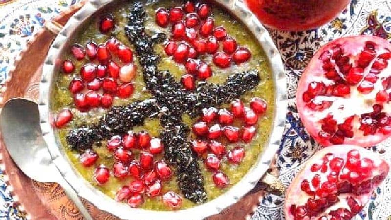 طرز تهیه آش انار برای شب یلدا