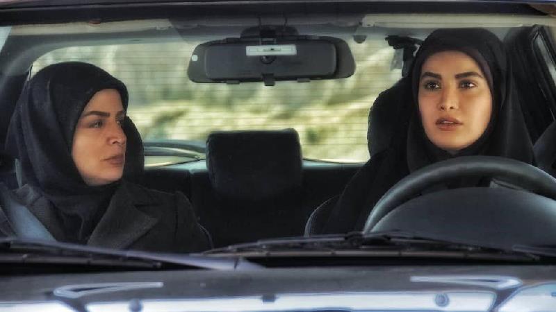 معرفی کامل سریال تب و تاب؛ خلاصه داستان، تعداد قسمت ها و گفت و گو با بازیگران