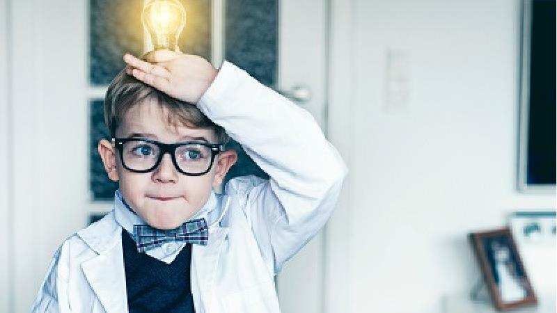 چه غذاهایی برای باهوش شدن کودکان مفید است