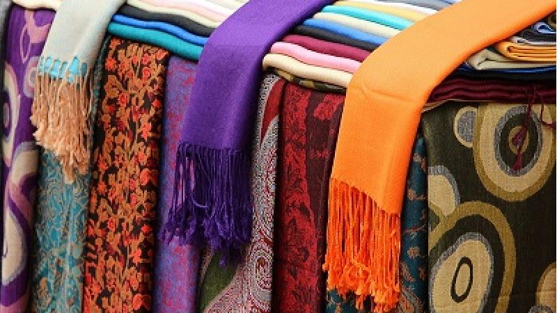 راهنمای خرید اینترنتی شال و روسری جدید و ارزان از سایت های معتبر