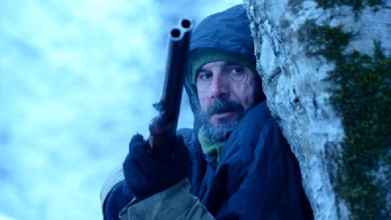 معرفی فیلم برف آخر؛ خلاصه داستان، صحبت های بازیگران و نقد