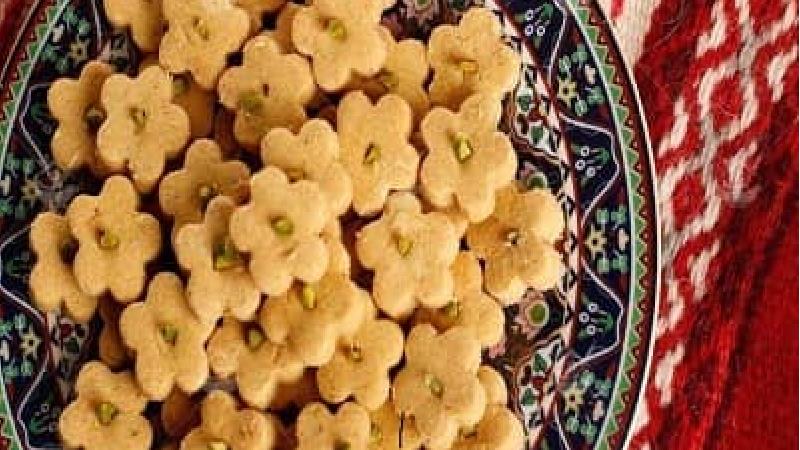 شیرینی نخودچی را چطور در خانه درست کنیم