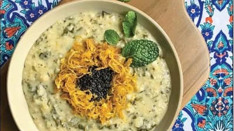 طرز تهیه آش ترخینه با عدس