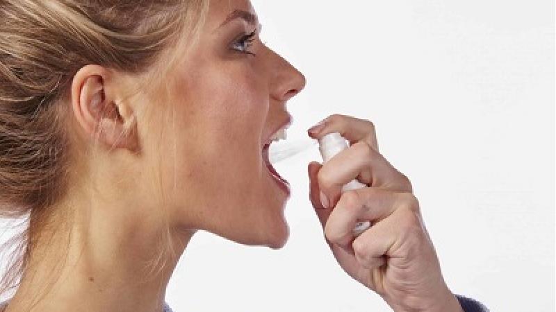 چگونه بهترین دهانشویه خانگی و طبیعی را درست کنیم