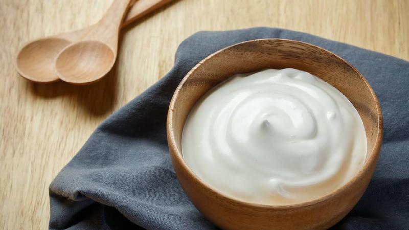 چطور در خانه ماست کوزه ای درست کنیم