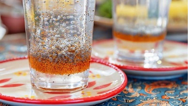 چطور شربت خاکشیر و تخم شربتی  خاص درست کنیم