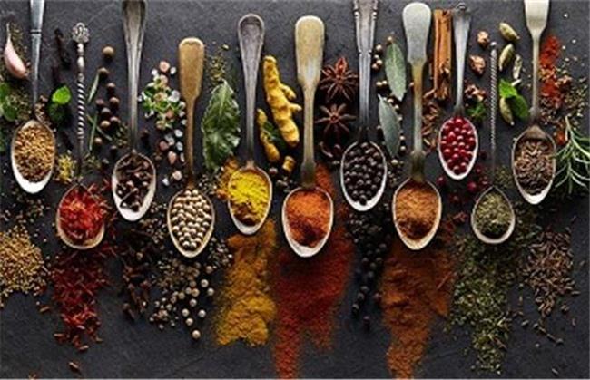 از چه ادویه ای برای میگو استفاده کنیم