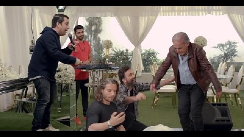 نقد فیلم چند میگیری گریه کنی 2؛ موقعیت طنز و شوخی های کلامی