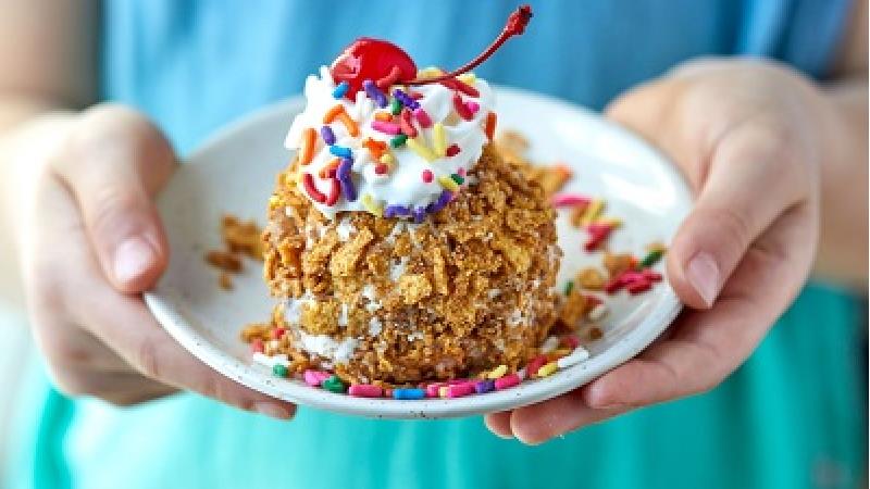 بستنی سرخ شده چیست و چطور درست می شود