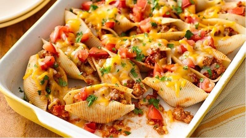 آشپزی/ جامبوشلز  یا ماکارونی صدفی؛ فینگرفودی لذیذ و خاص برای مهمانی‌ها
