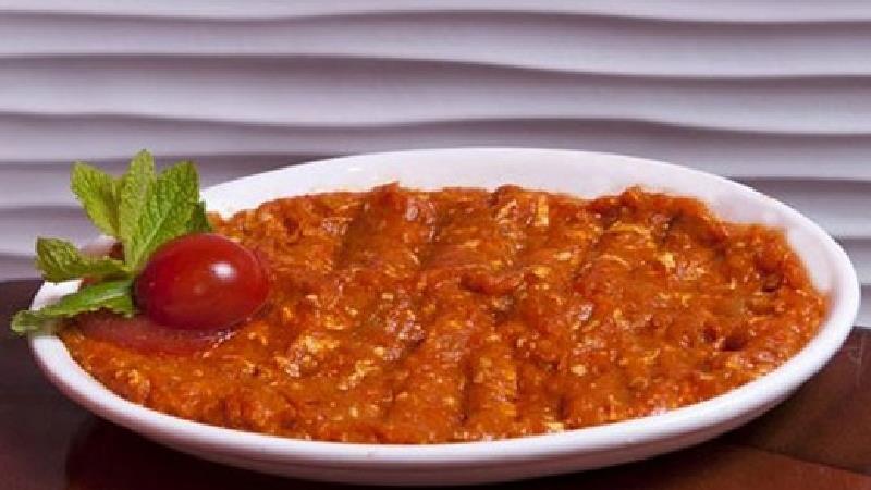 طرز تهیه میرزاقاسمی با گوجه به سبک گیلانی