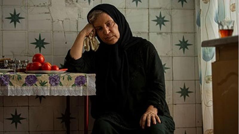 نقد فیلم شادروان، فیلمی که ارزش دیدن دارد