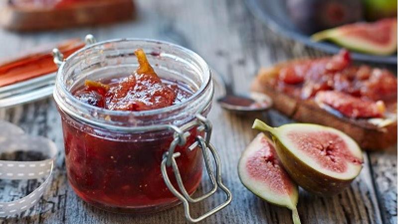 طرز تهیه خوشمزه ترین مربا با انجیر سیاه و زرد